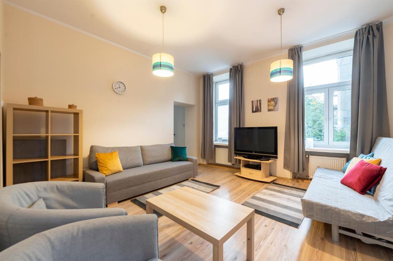 Essence Of Lodz-145M!Central-Secured-Comfy18Ppl!&Freeparking Luaran gambar