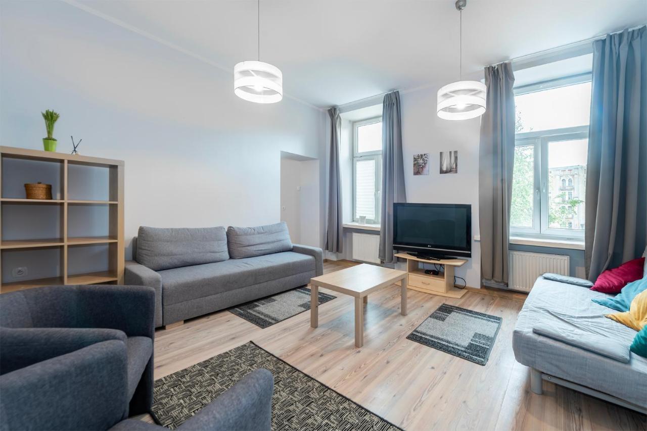 Essence Of Lodz-145M!Central-Secured-Comfy18Ppl!&Freeparking Luaran gambar